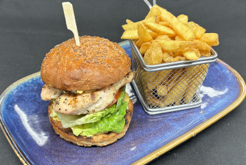 Chicken burger 358x240 v2